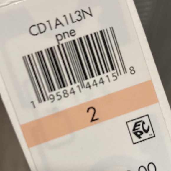 NEVER WORN! Side-Ruffle Ruched Dress - Picture 4 of 5